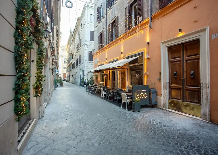 Spanish Steps Luxury Daire